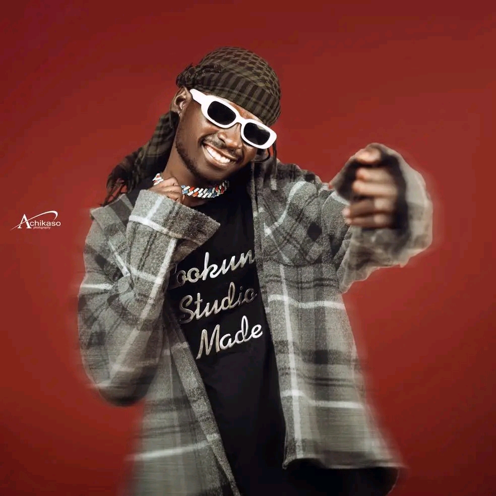 Popular Musician Bandera Wachiyao Sentenced to Three Years for Child Abduction